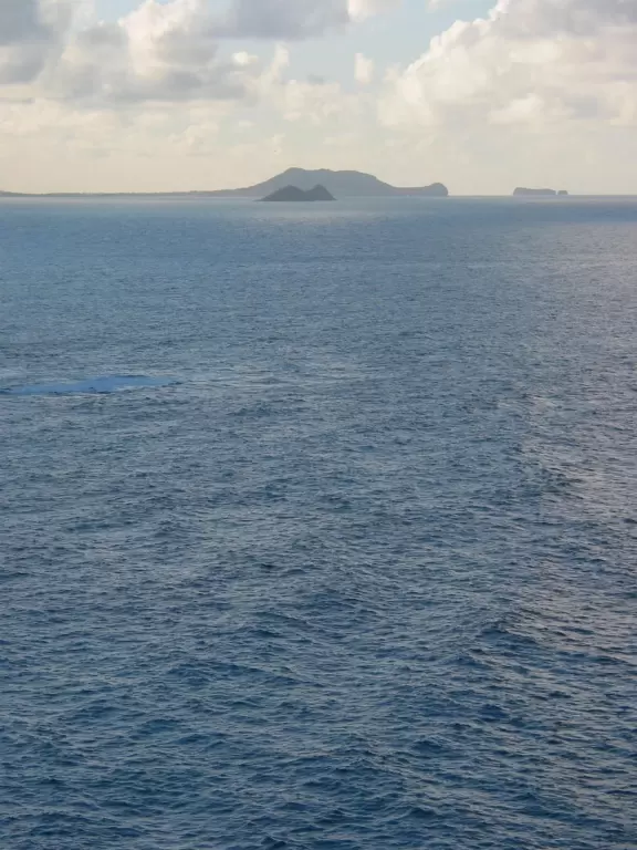 Views of Turtle Head and Chinaman's Hat at dusk.