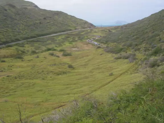 Looking toward Makapuu Beach (see Turtle Head in the distance) from the path.