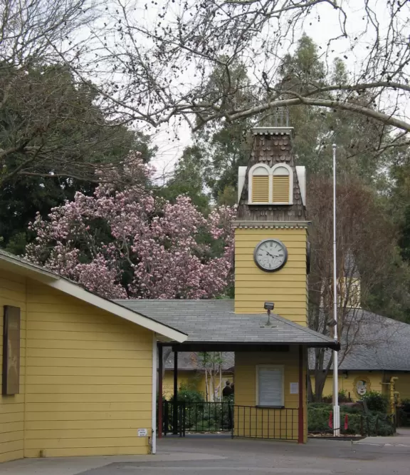 Train rides and carousel at Oak Meadow Park!