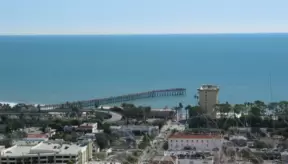 View of the pier, as seen from Grant Park. Notice the freeway offramp- and the pier- that were featured at the end of the movie "Little Miss Sunshine"!