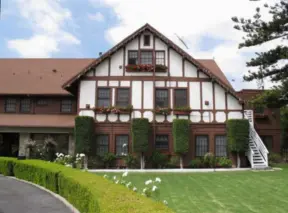 Glen Tavern Inn.
