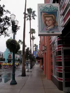 We're in Hollywood!