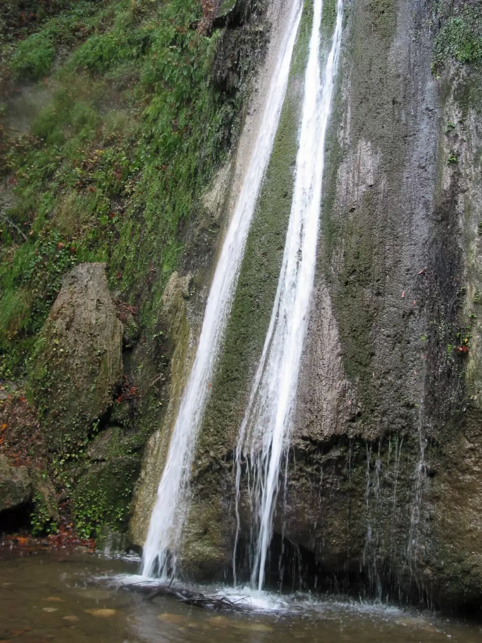 Nojoqui Falls Walk, Solvang