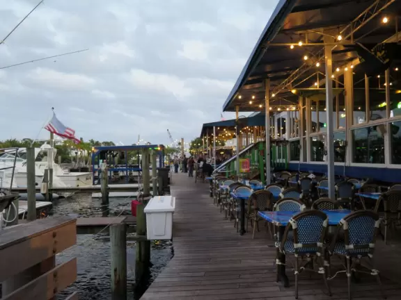 Restaurants right on the water and a boat tour.