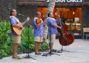 royal-hawaiian-beach-waikiki