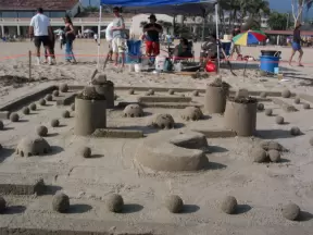 Awesome Pacman sand sculpture- typical for nerdy Goleta!