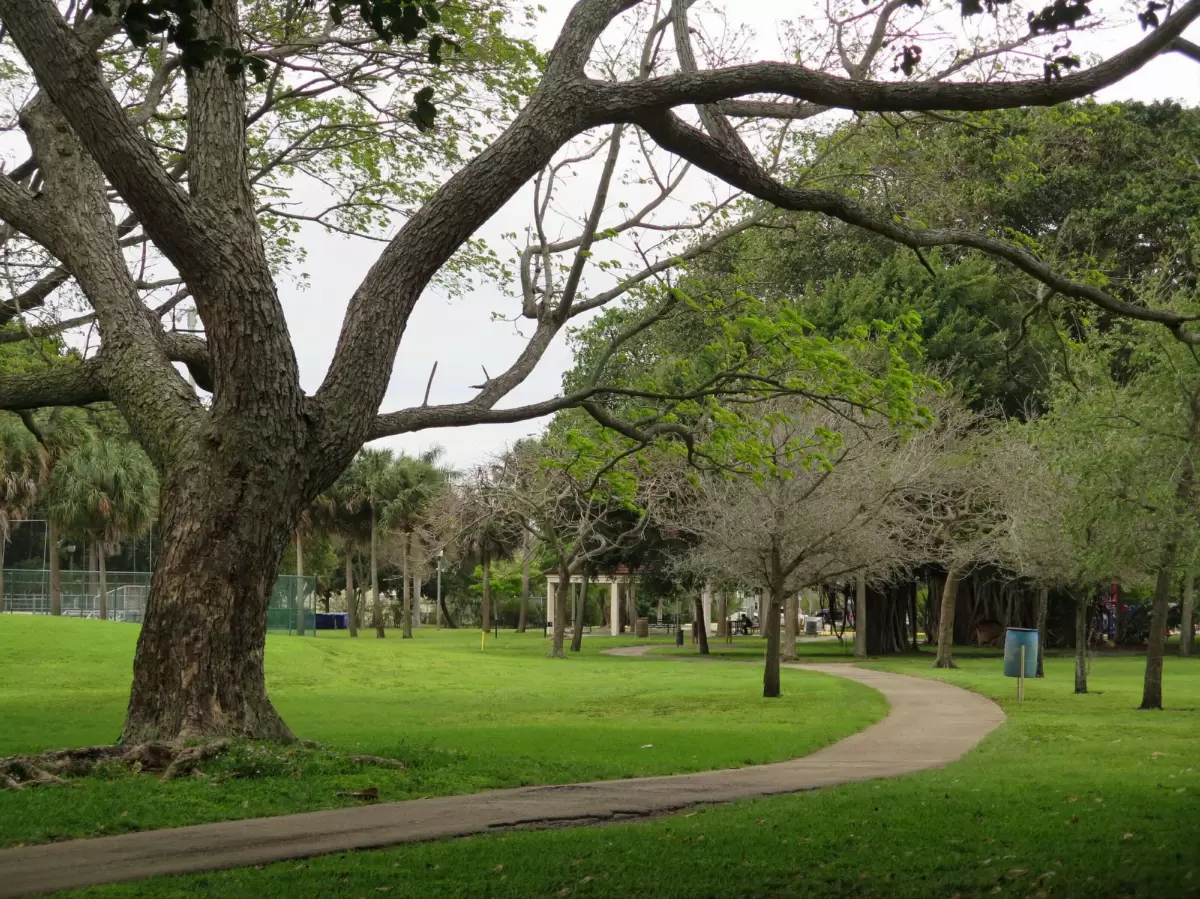 Phipps Park walking path, West Palm Beach