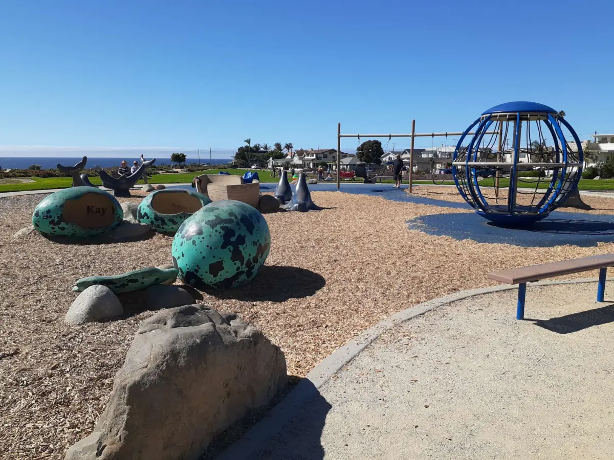 Dinosaur Caves Park Playground, Shell Beach