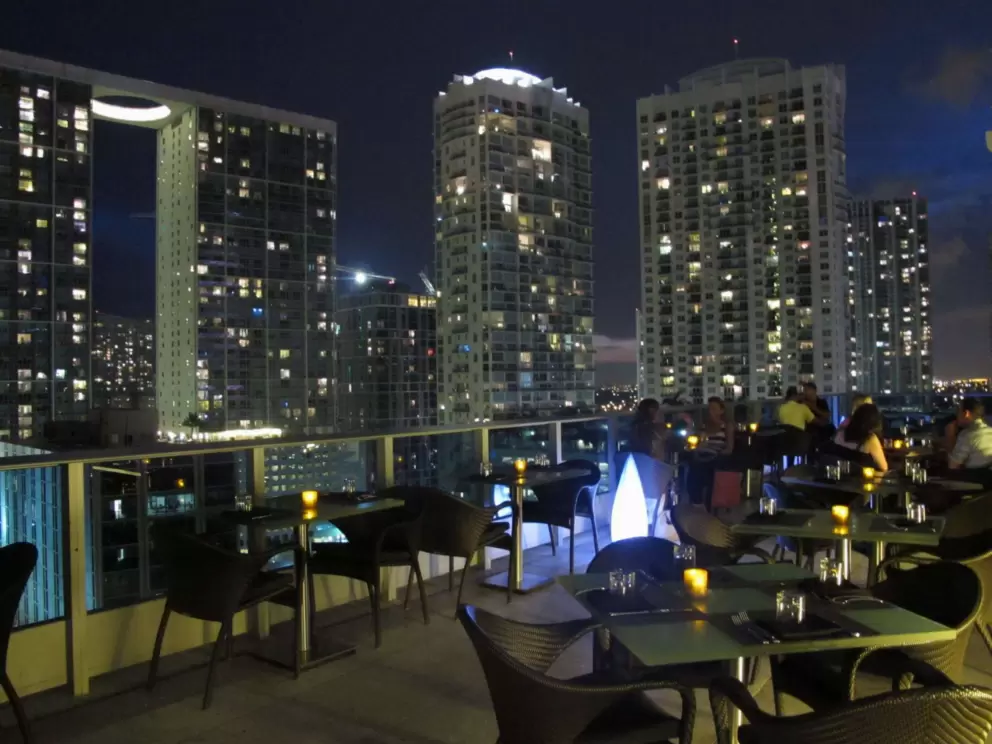 16th floor rooftop-restaurant, Area 31, at Kimpton Epic Hotel.