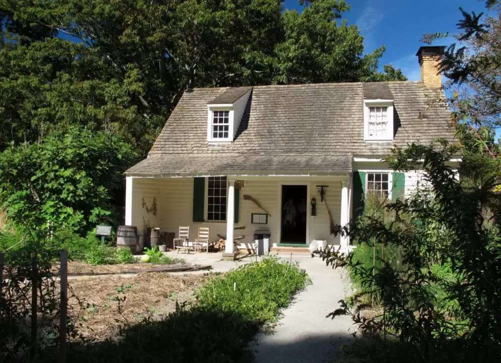 Kitchen house.