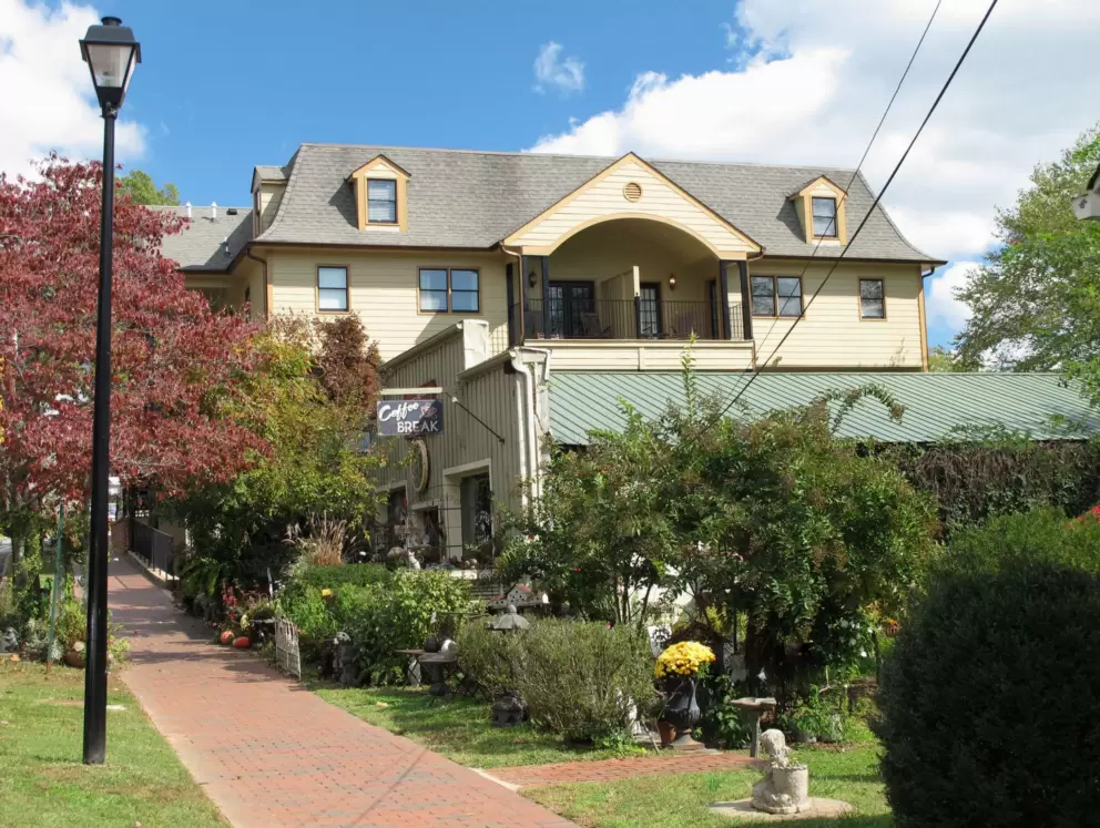 West Main Street, the pretty street that leads from the square to UNG.