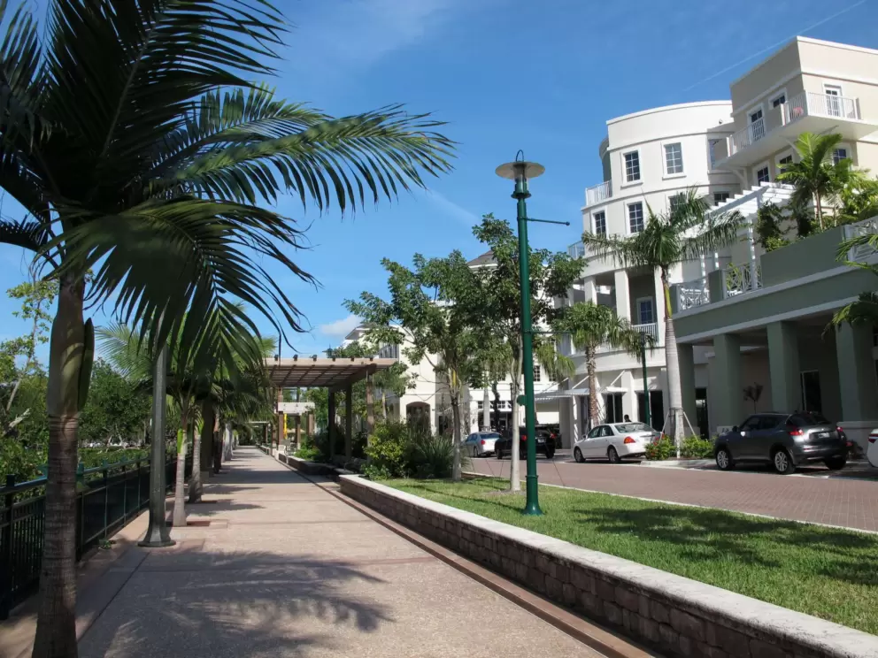 Walkway along the intracoastal.