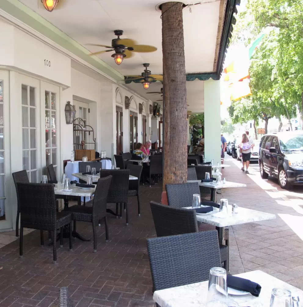 Las Olas Blvd Restaurants, Ft Lauderdale