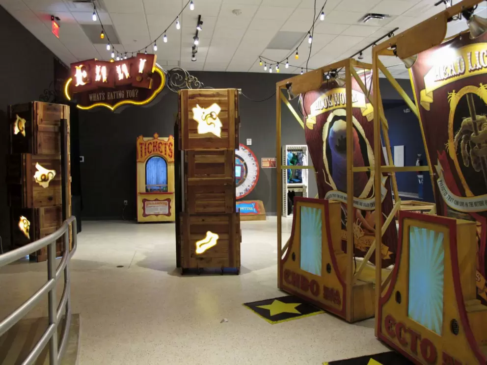 Attractive temporary exhibit on bugs, with a circus theme.