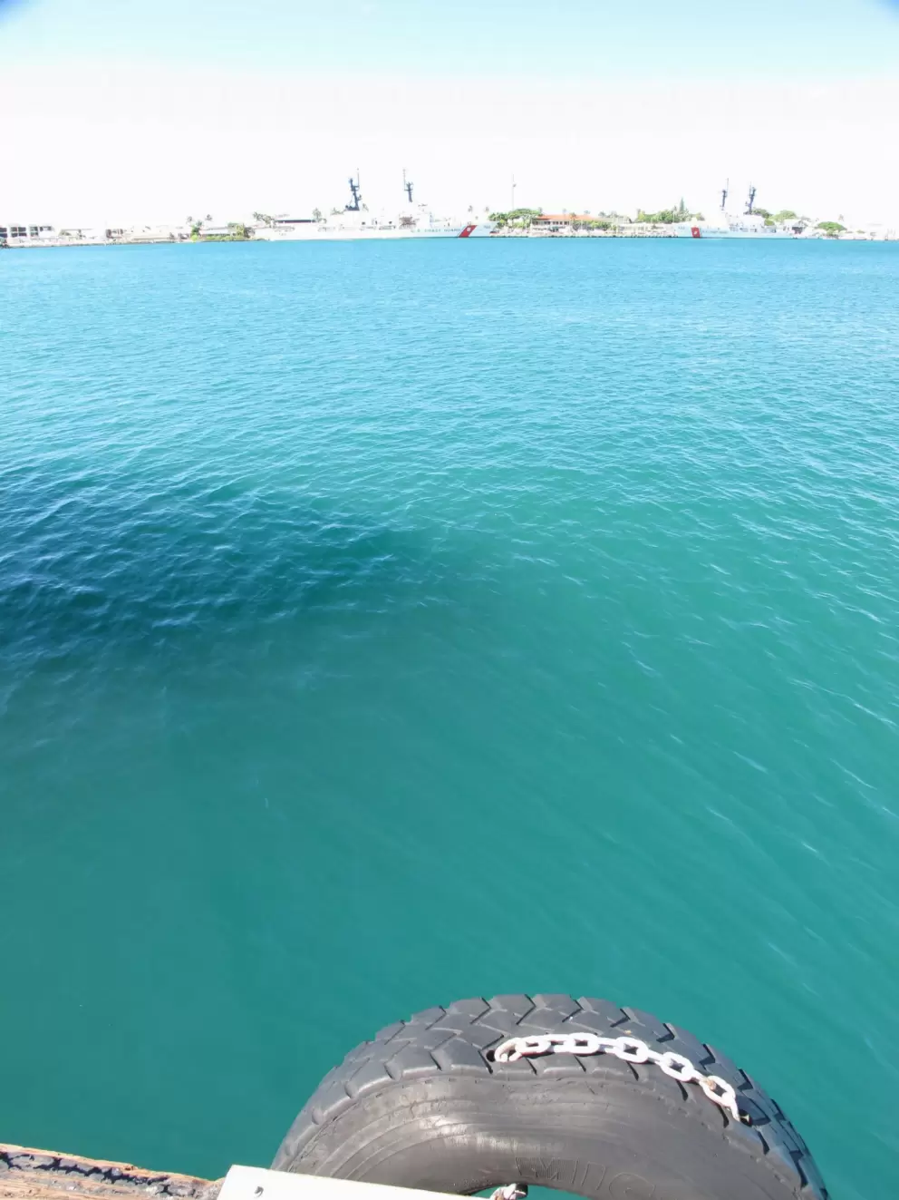 Beautiful color of the water.