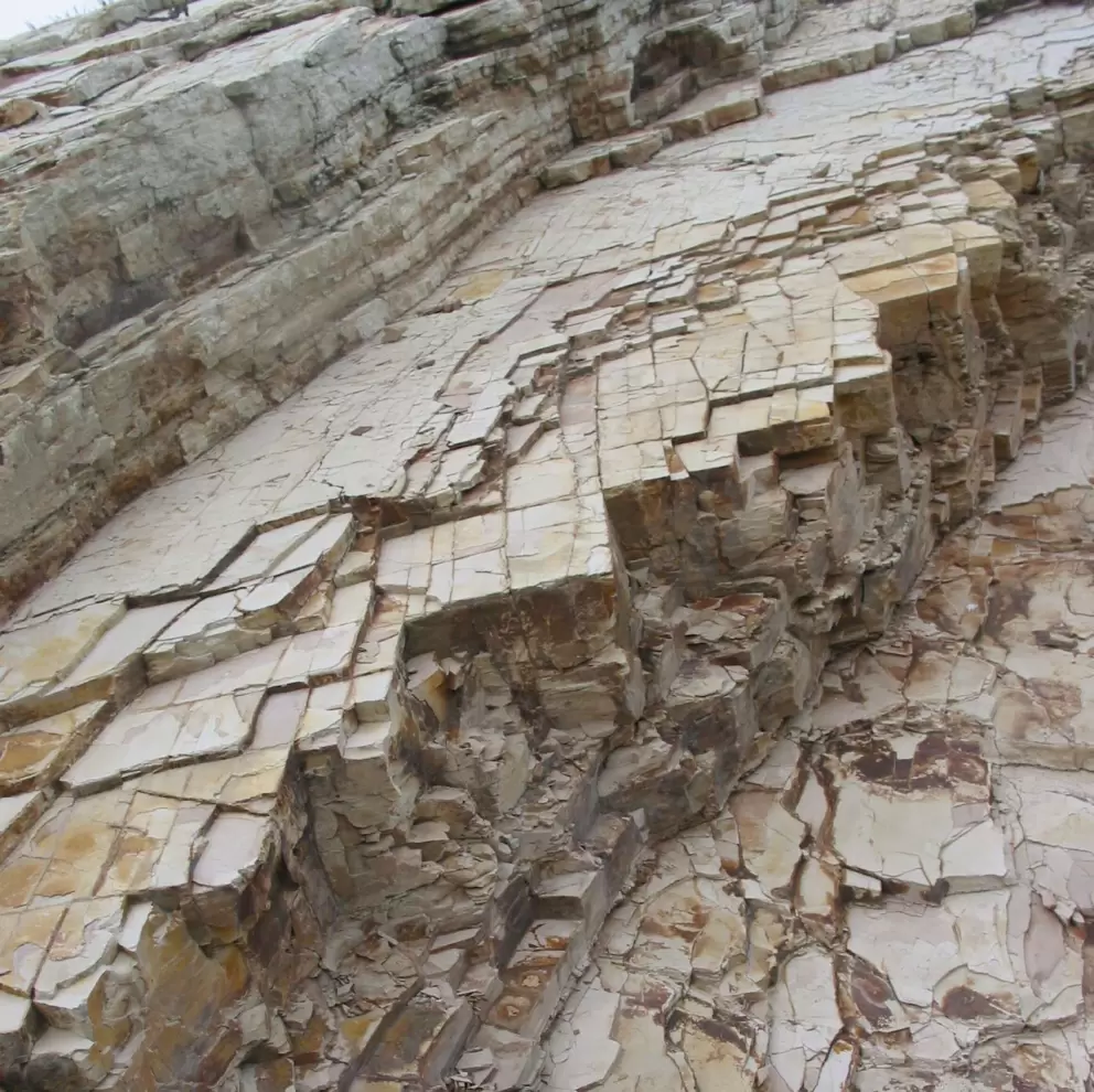 I just can't get enough of the shale and its rectangular shape at Gaviota Beach!