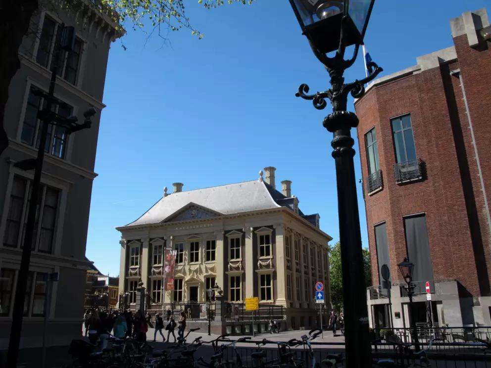 Mauritshuis Art Museum, as you approach it from Het Plein.