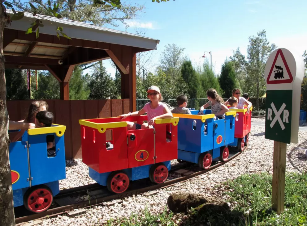 Train in Duplo Land.