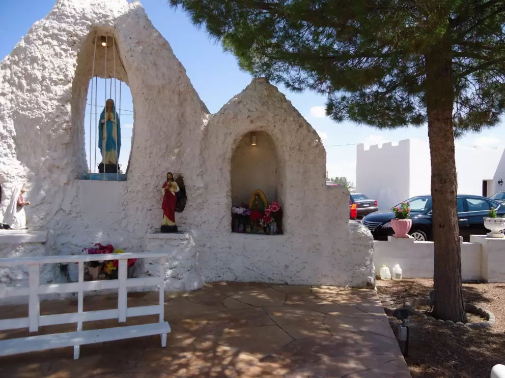 Statues in the grotto.