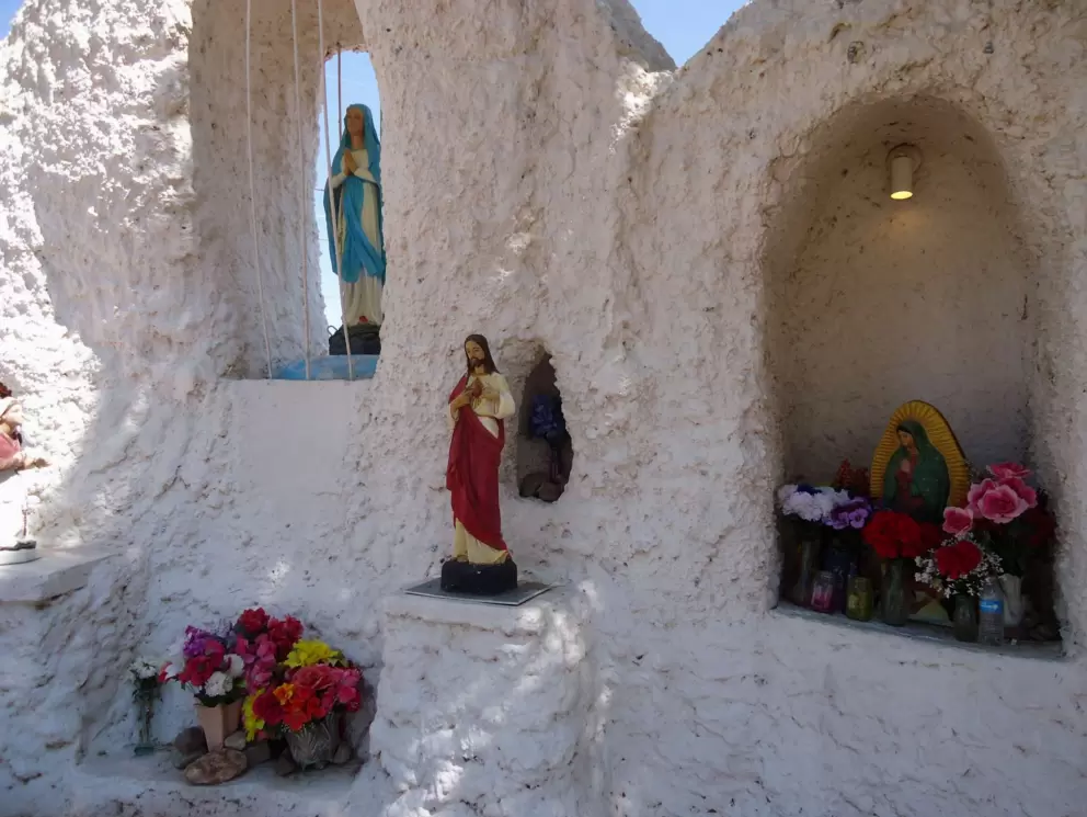 The statues in the grotto.