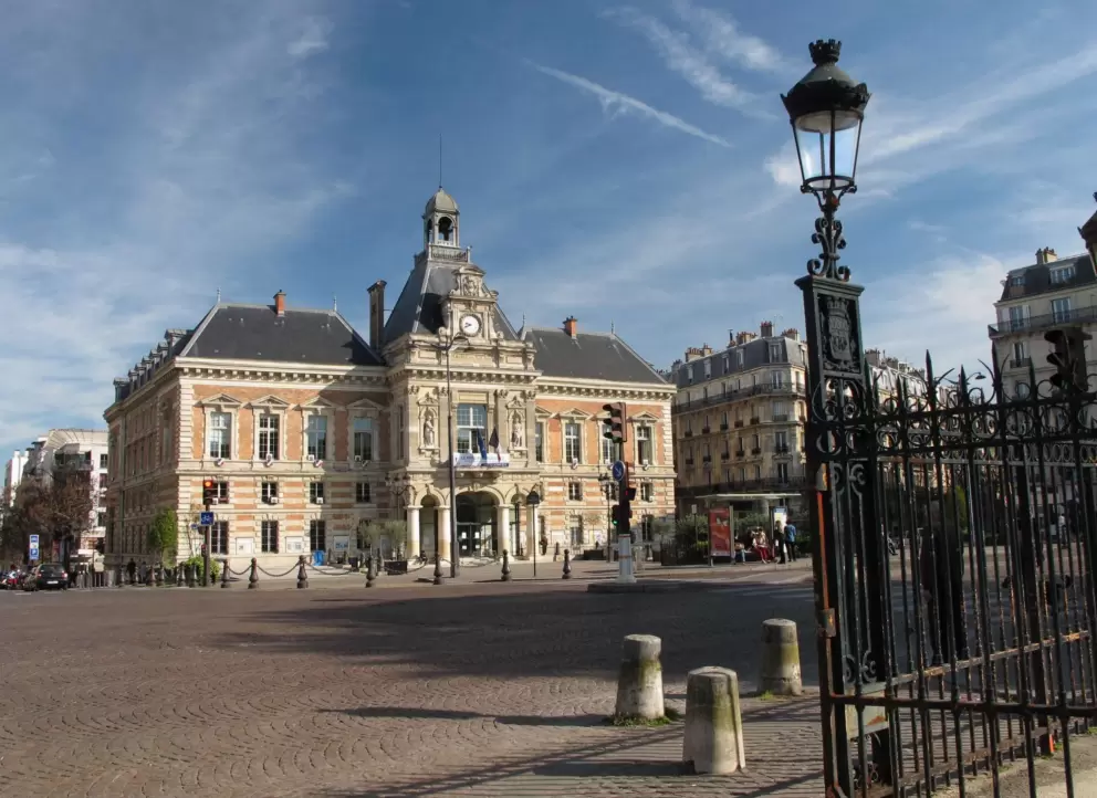 The Mairie, as seen from the park.