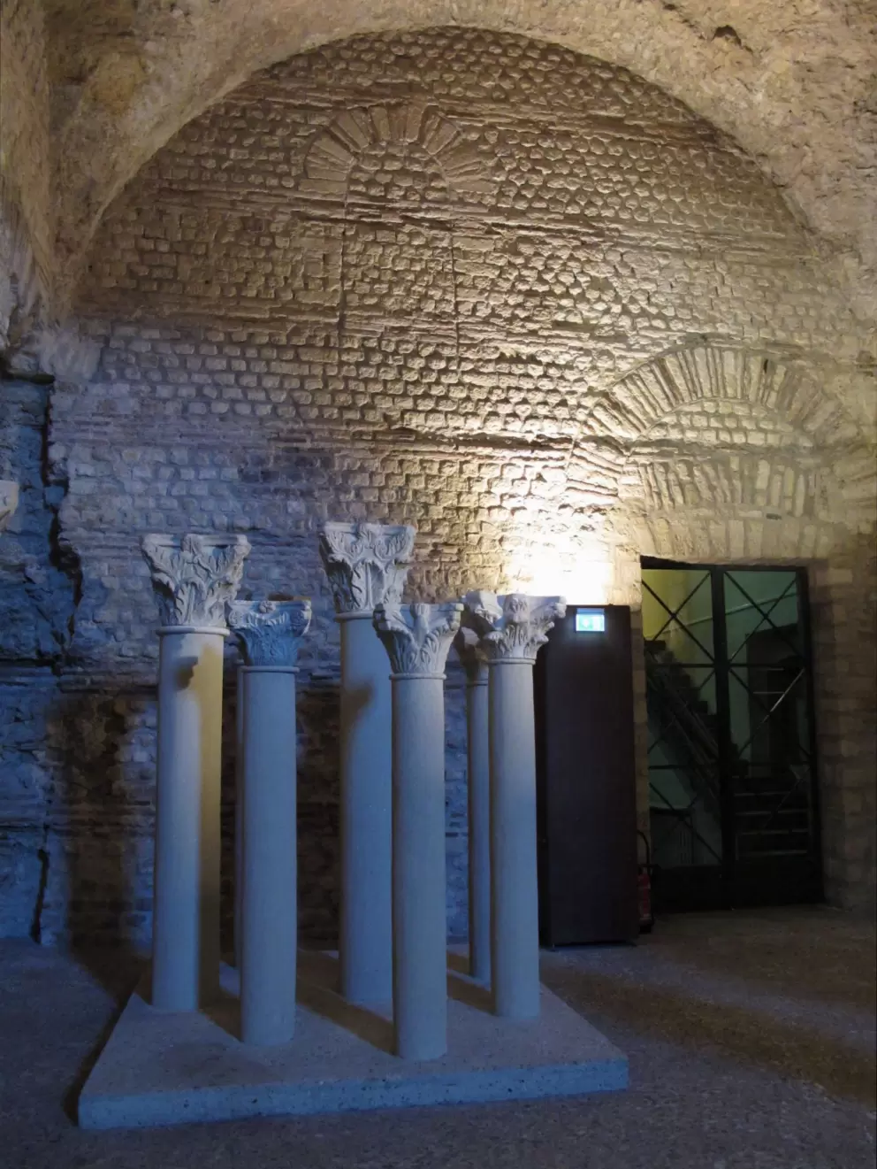 The design on the wall in the Roman area.