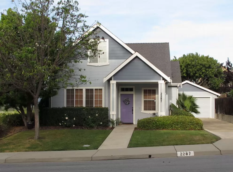 A cute house on Bushnell Street near the bike path.