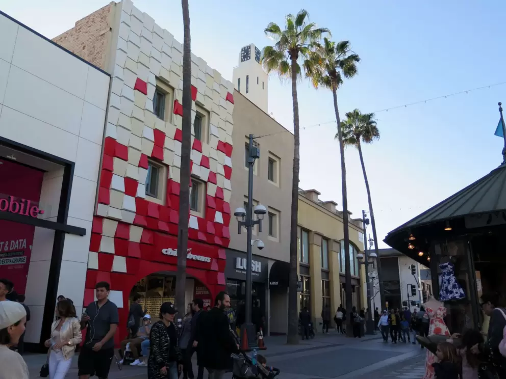 Attractive red and cream building.