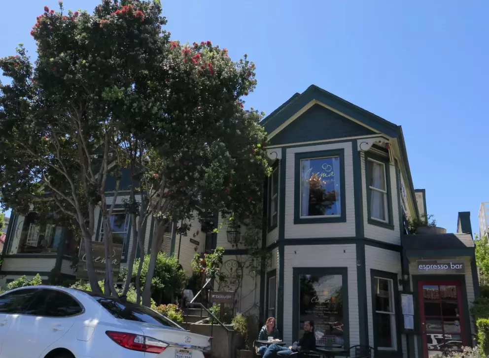 Lighthouse Ave is cozy, with its pretty storefronts and trees in just the right spots. 