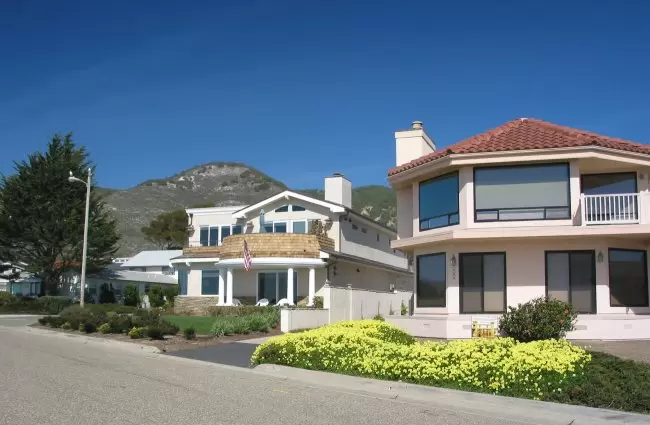 Colorful beach houses along Ocean Blvd. 
