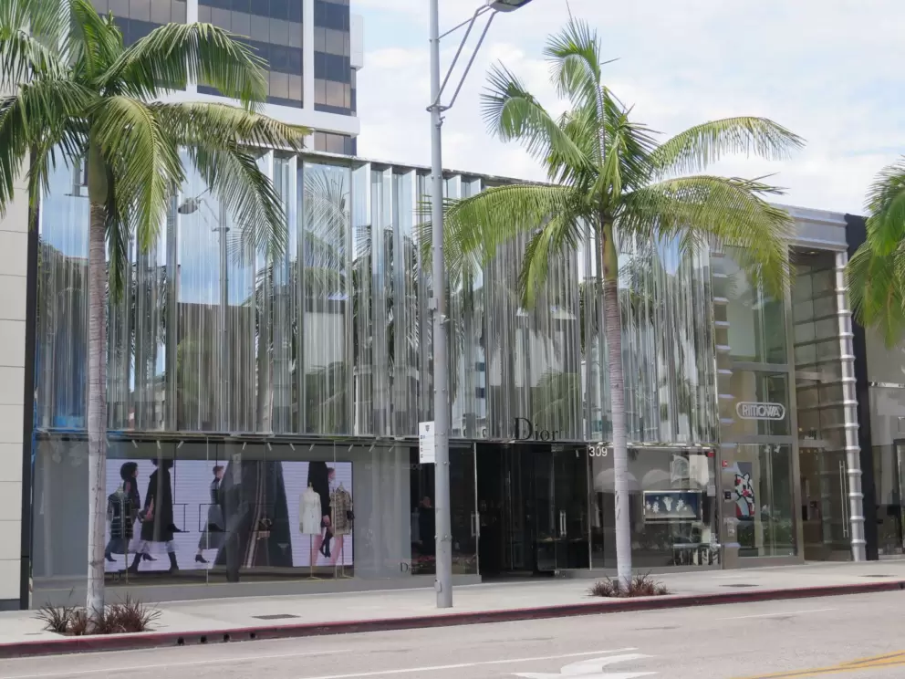 Christian Dior store.