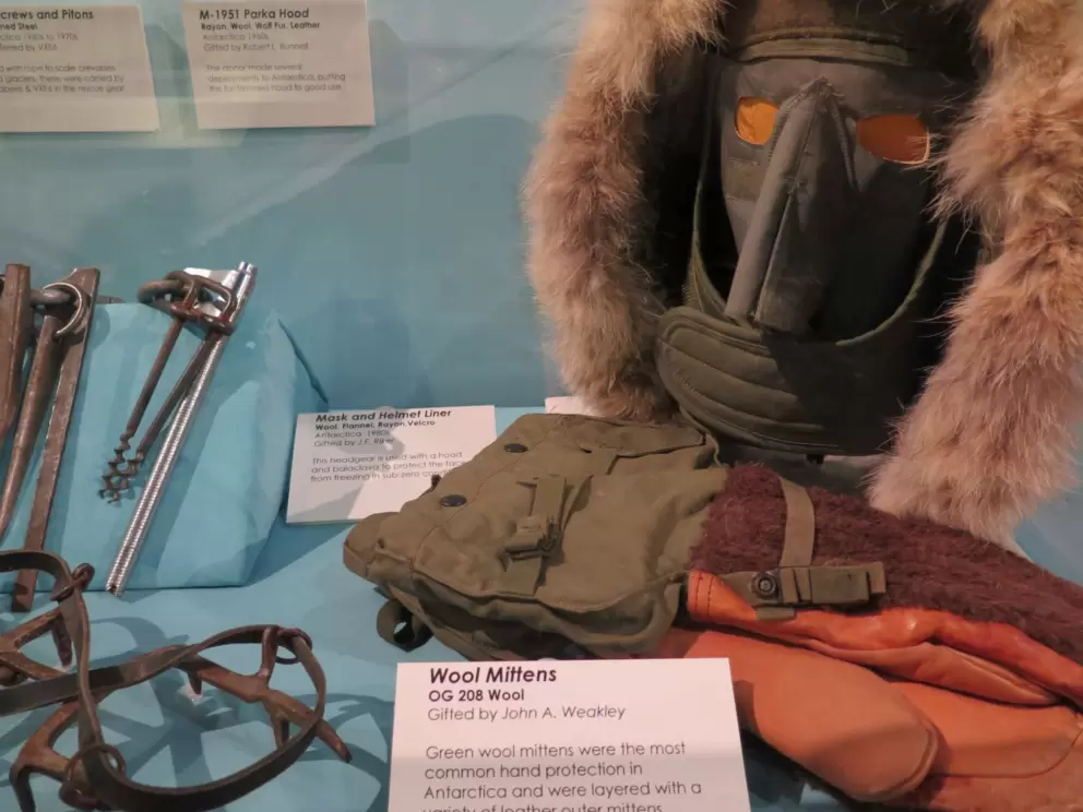 Green wool mittens kept the Seabees hands warm in Antartica.