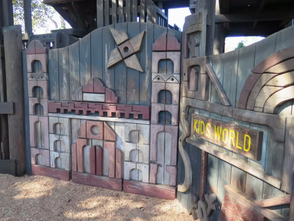 Kidsworld Castle Playground