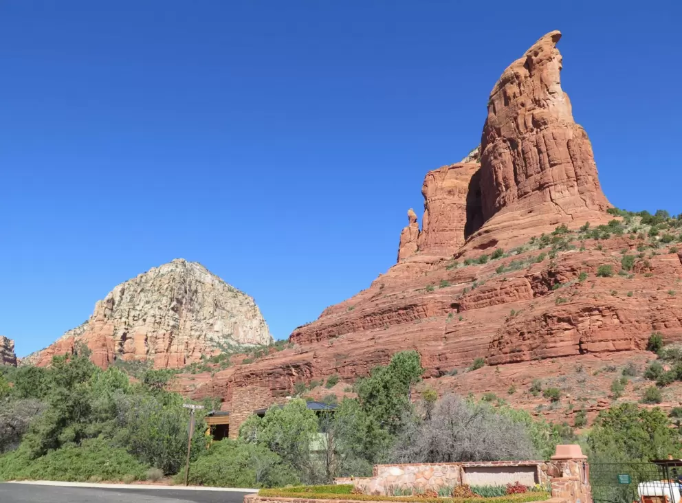 Entrance to Cottages at Coffee Pot Rock.