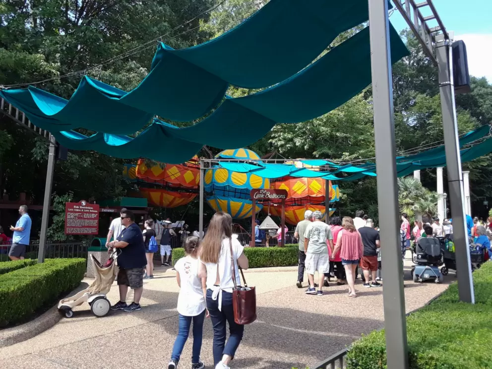 The Little Balloons ride for young kids, in Italy.