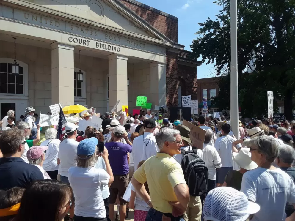 Demonstration outside the courthouse.