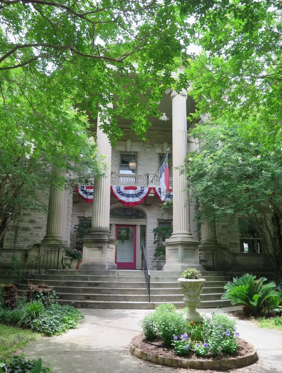 Graystone Inn.