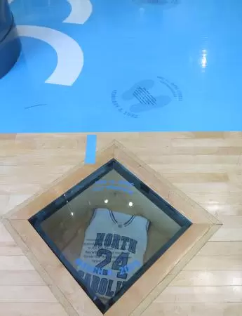 There are even exhibits in the floor!