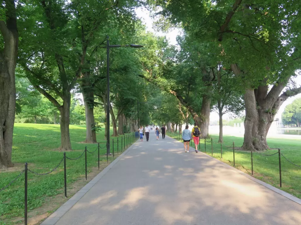 Walkway between Vietnam Veterans Memorial and National World War II Memorial.