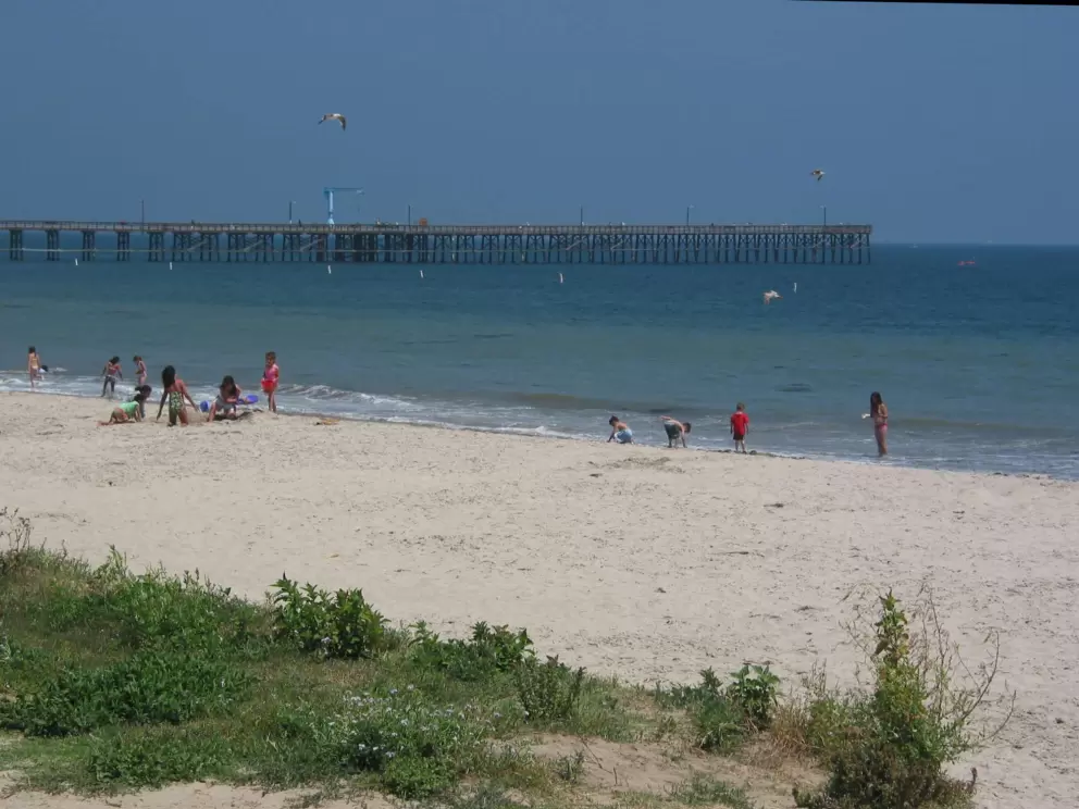 Hot summer day at Goleta Beach!