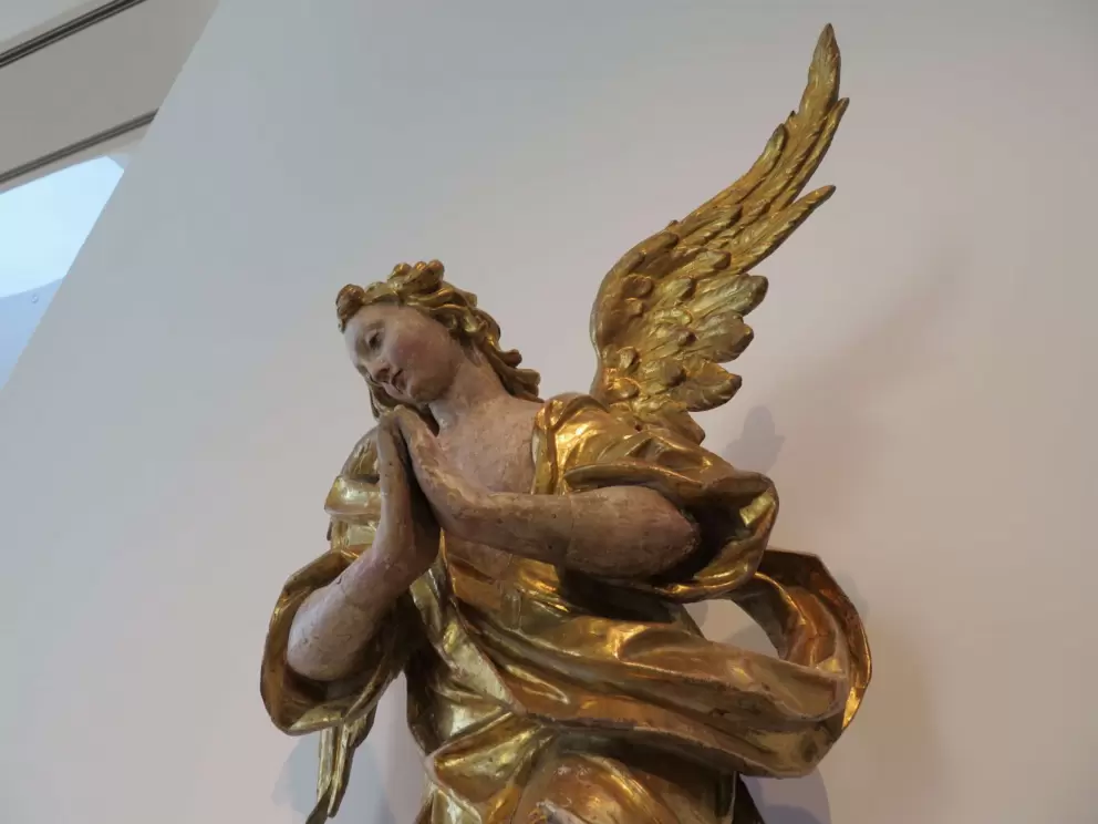 Adoring Angel, German/Bavarian. 