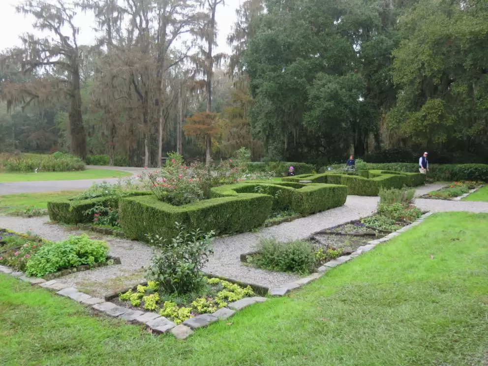 Maze garden in front of the mansion.