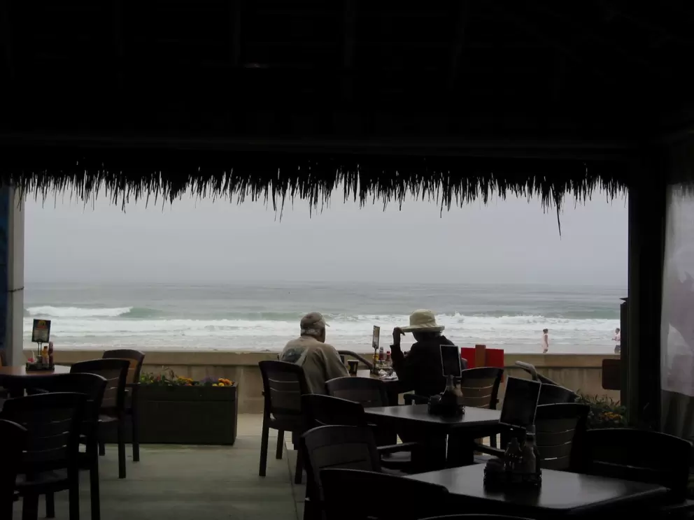 Beach House Grill, metres from the pounding surf!