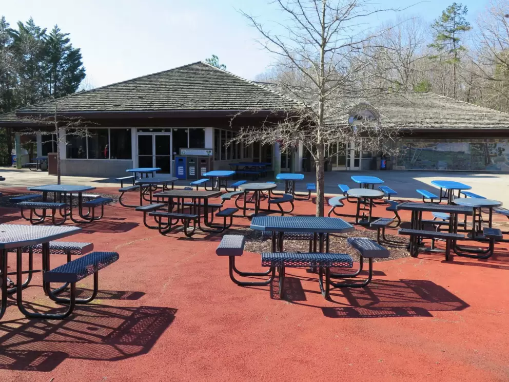 Junction has picnic tables and a restaurant.