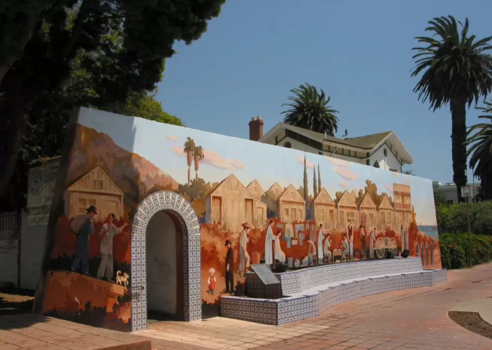 The attractive mural of the Chinese workers who lived in this area and worked Ventura's agricultural fields. 