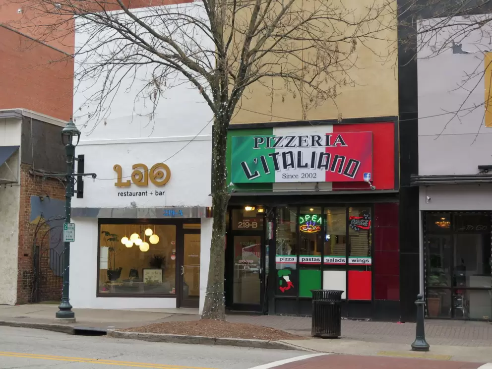 Cafes on Elm Street.
