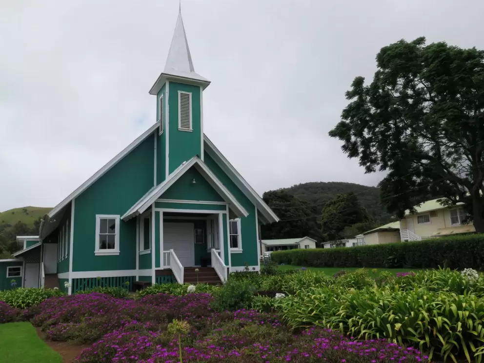 Keola Mauloa Church and flowers.