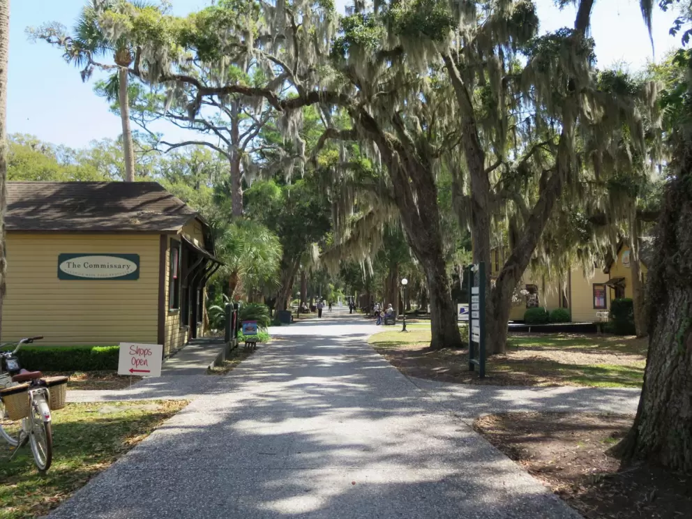 Walking around the touristy area. Lots of shade from the trees.
