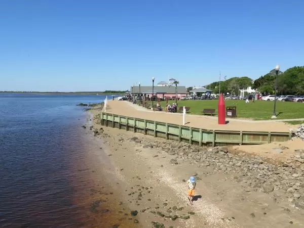 River beach below Southport Pier.