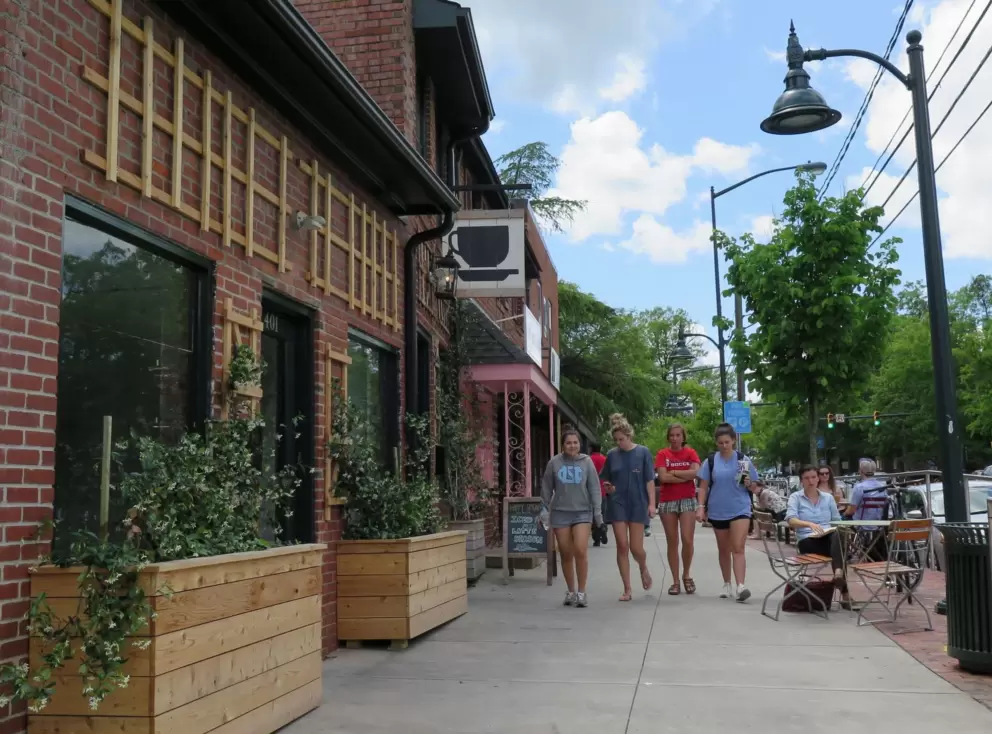 Outside Perennial Coffee, on a warm May day.